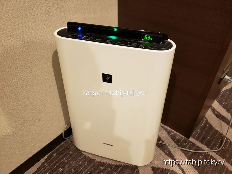 クインテッサホテル大阪ベイ客室内の空気清浄機