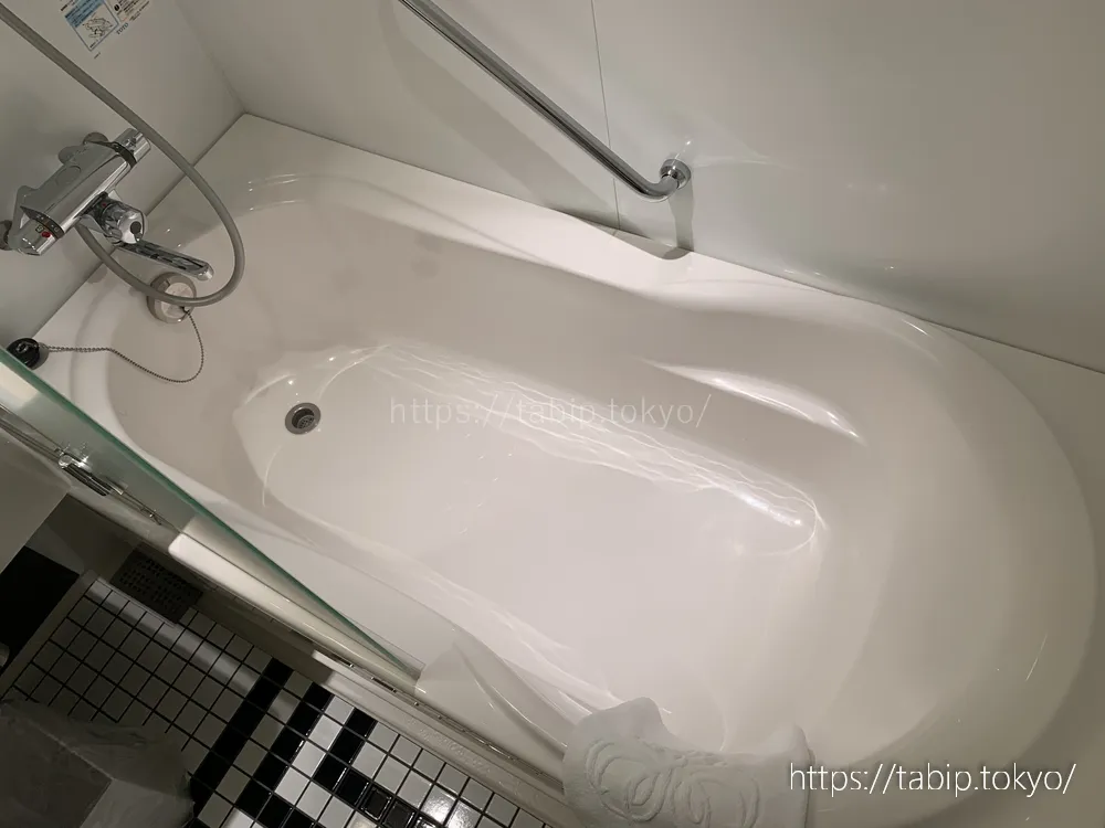 ホテルグランヴィア広島のグランヴィアダブルの浴槽