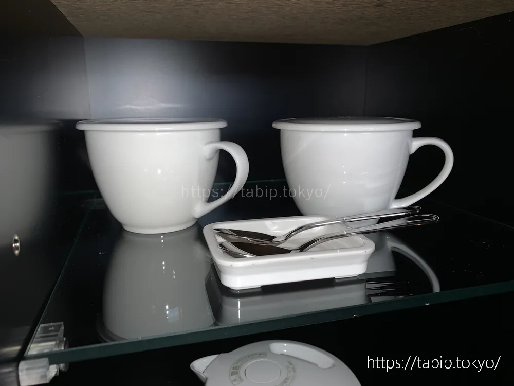ホテルグランヴィア広島のグランヴィアダブルのカップ類