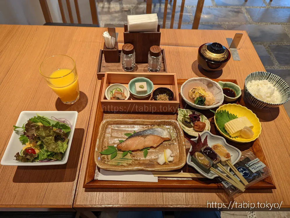 枳殻邸別館の和朝食