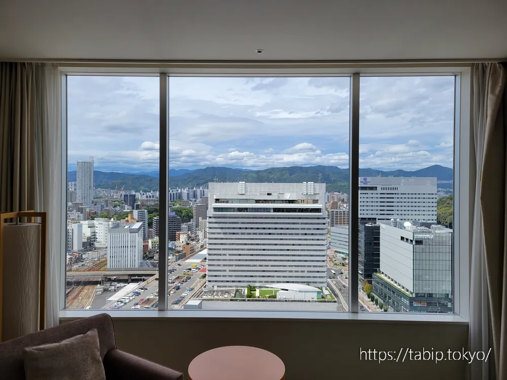 シェラトングランドホテル広島の客室からの風景