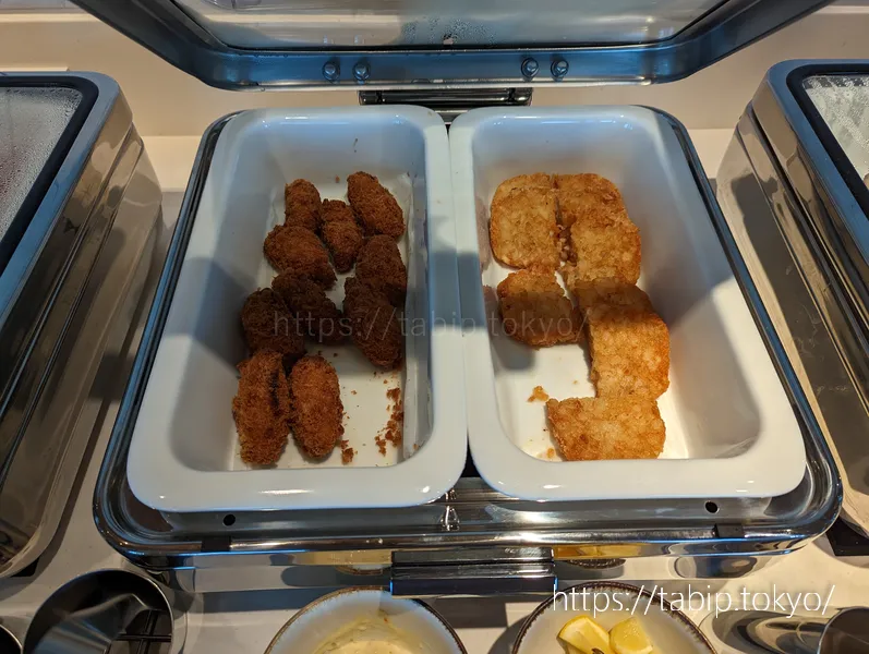 ANAクラウンプラザホテル広島のクラブラウンジ朝食のカキフライ