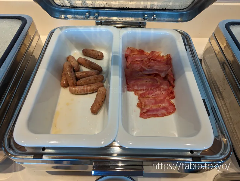 ANAクラウンプラザホテル広島のクラブラウンジ朝食のウィンナー