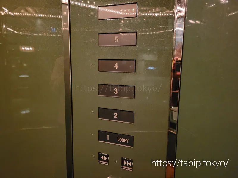 京都ブライトンホテルのエレベーター